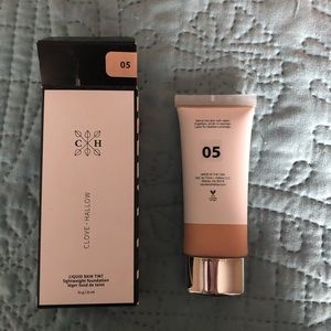 Liquid foundation